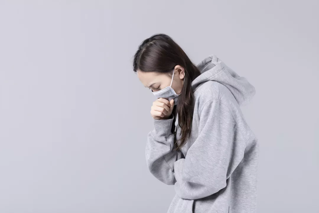                     宝宝咳嗽老不好，可能是过敏性咳嗽找上娃！做好护理从这几点着手
