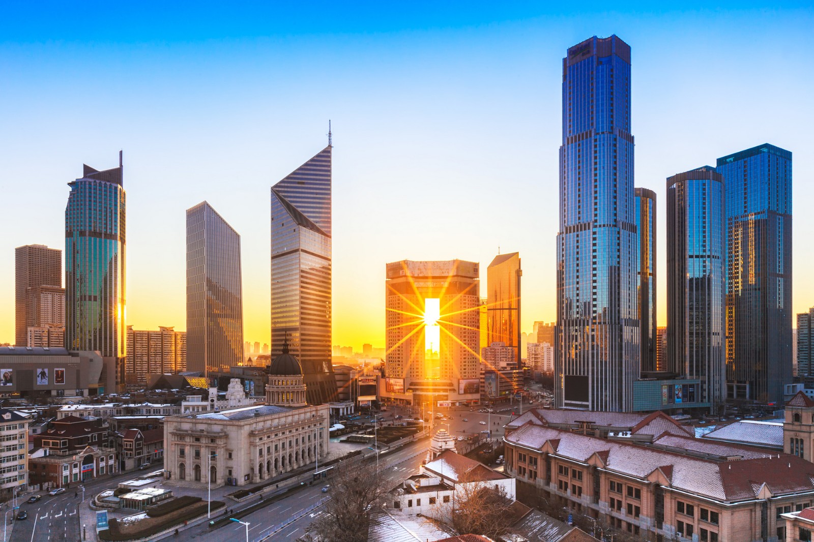 中国gdp最高的城市_奥运遇冷无人接盘 上海64亿欲申办2032年奥运 网友 我们只想申办世界(3)
