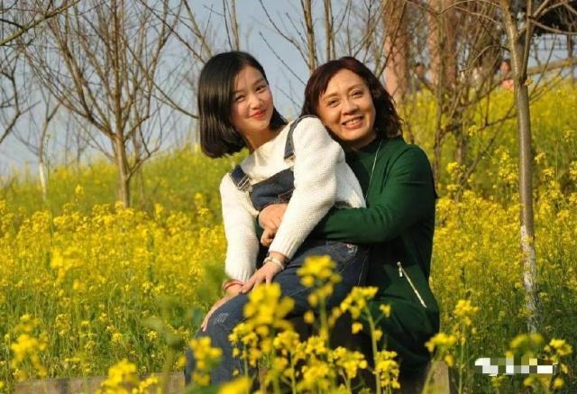 备受“中国婆婆”欢迎的四大职业,工资高待遇好,个个是铁饭碗 立即博官网