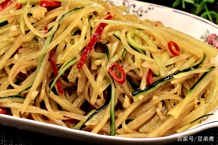 土豆丝凉拌黄瓜 9c1b9906e33b454a9dc8c0db94df2863.jpeg