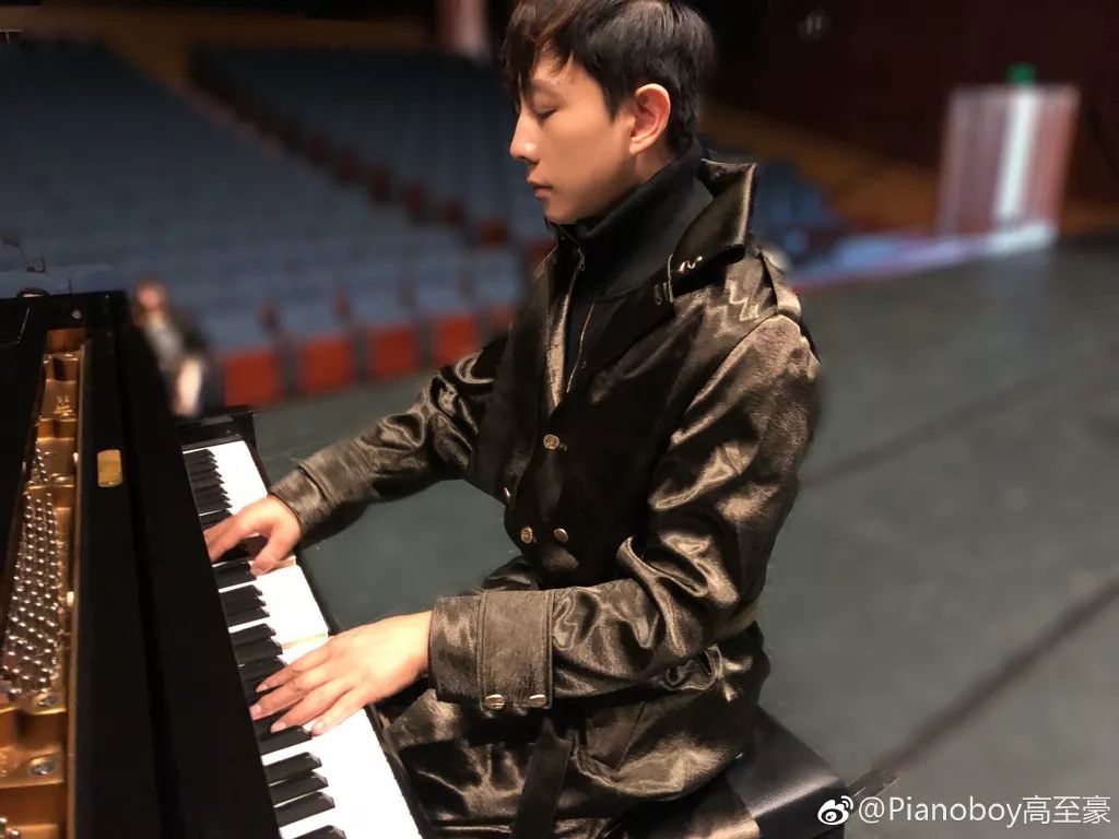 台湾钢琴诗人Pianoboy高至豪流行钢琴深圳音