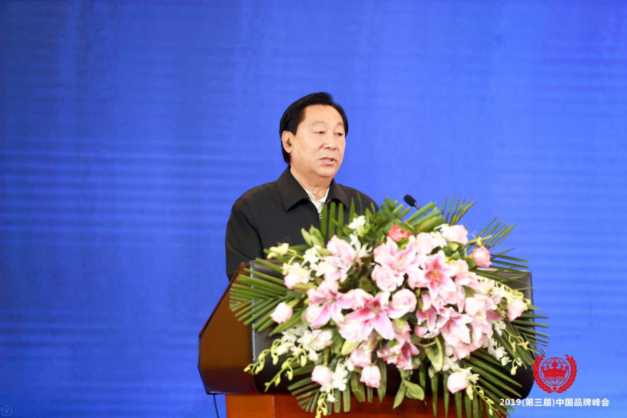 2019中国十大经济学家_行动派教育荣膺2019中国教育十大创新品牌奖(3)
