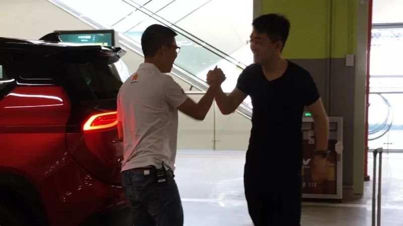 两个男人,见证时代的约定_搜狐汽车_搜狐网