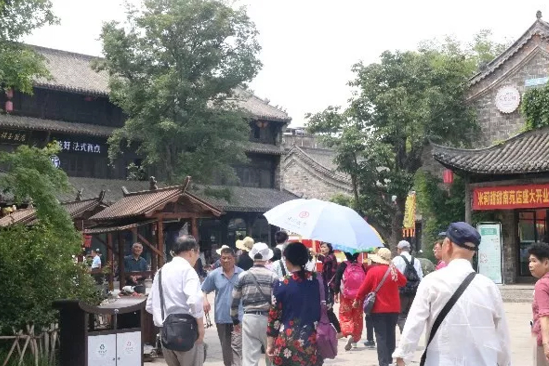 【围观】第十四届管子文化旅游节·管仲老街民俗文化活动精彩纷呈