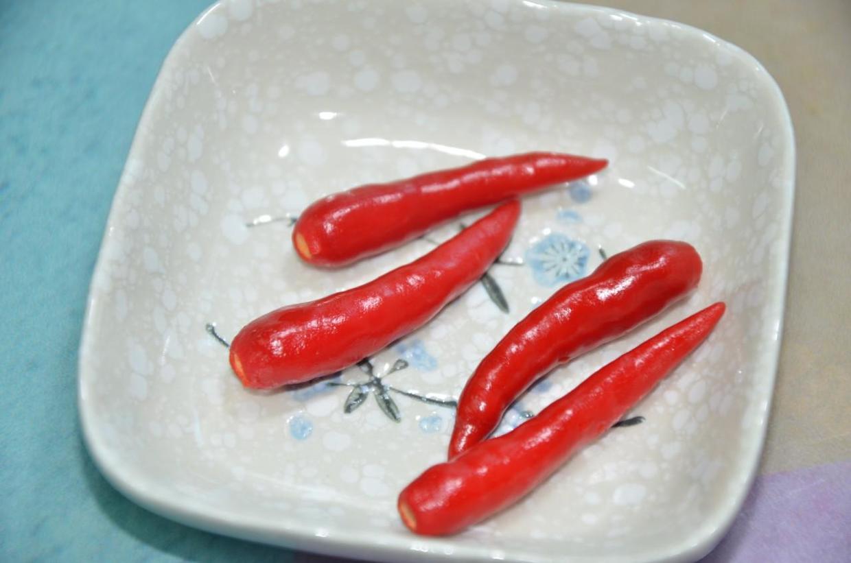 什么菜做出来是红色的 21bc8f0cf2f04e2ab539d87d650b5ac1.jpeg