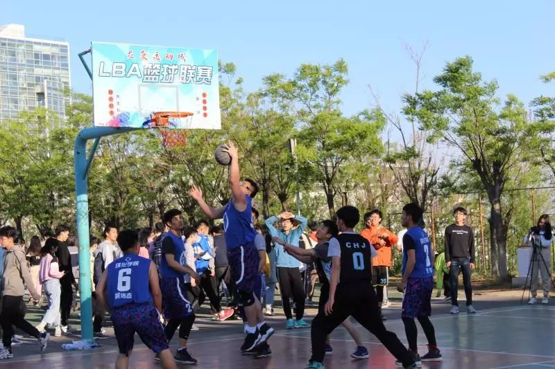 吴宗楠 王伟宇 郑佳诺 林哲鹏 4号场地 生命学院 29 研究生学院 19 唐