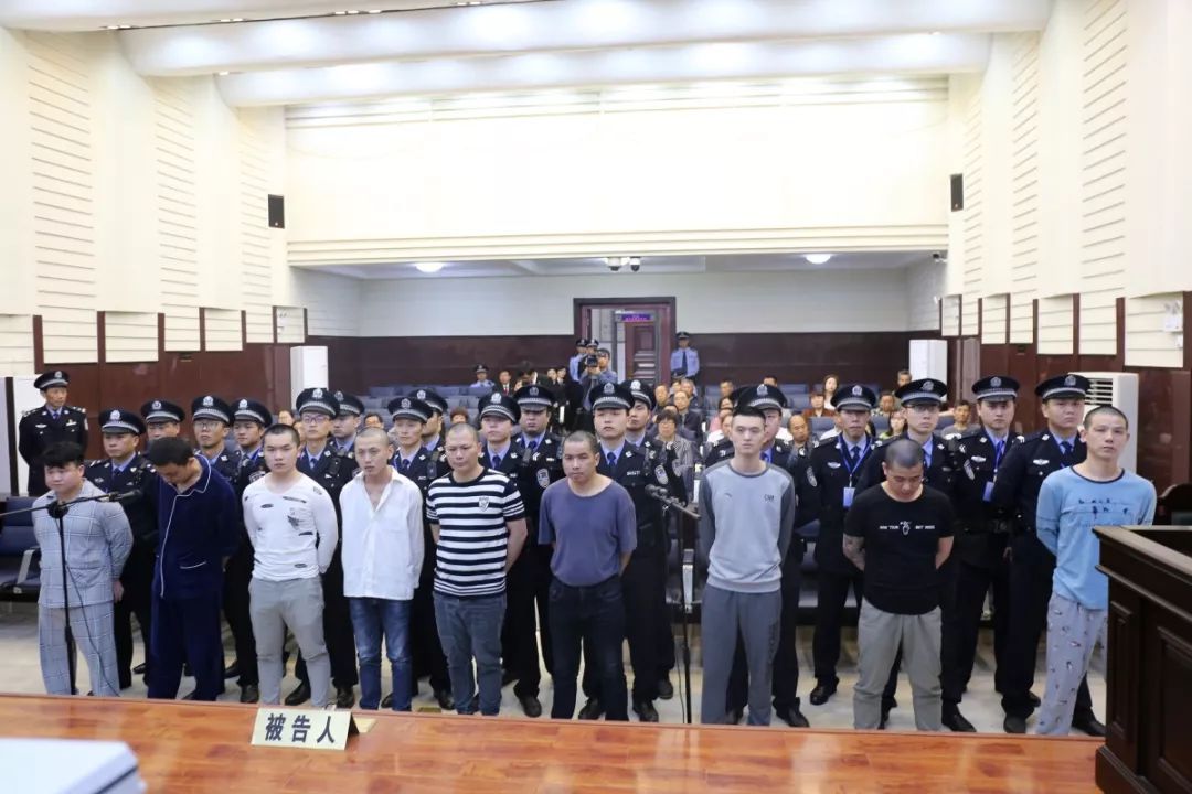 扫黑除恶两地刑拘5737人南昌16名村支书被查江西一批黑恶势力栽了