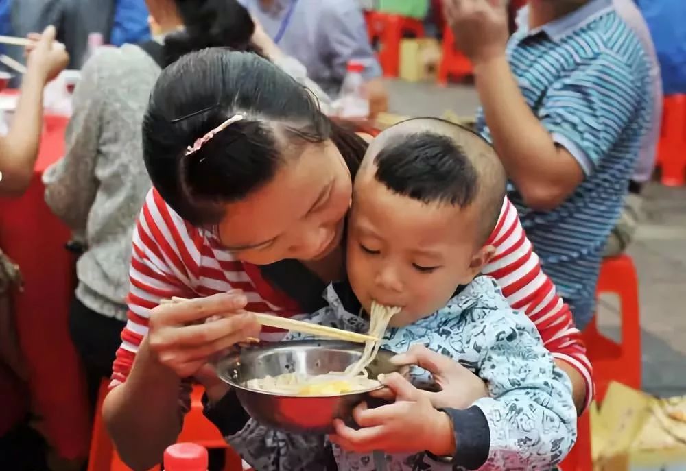 桂林米粉排行_桂林发布桂林米粉店等级评定规范,将统一桂林米粉店品牌形象