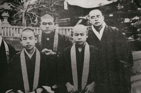 这位日本和尚被强制征兵,被俘后加入八路军,回国被歧视从未后悔 澳门凯旋门棋牌赌场