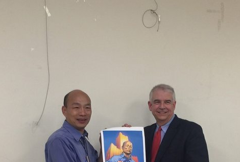 韩国瑜被漫威看上要当漫画主角?高雄市政府回应