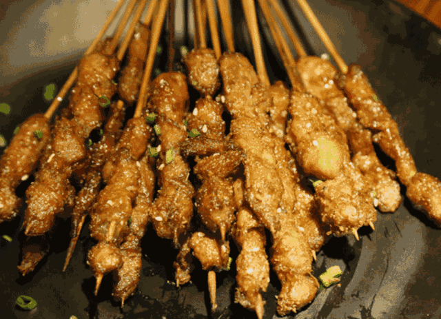 有丧失去觅食的欲望初夏的凉风吹在身上5月初的日子初九烧烤2万科里店