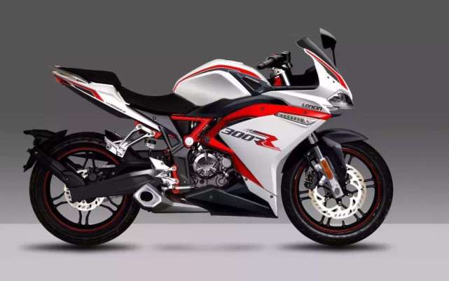 1万左右的摩托车大排量 8a989ee72e3a47dc8697f927b810a4cc.jpeg