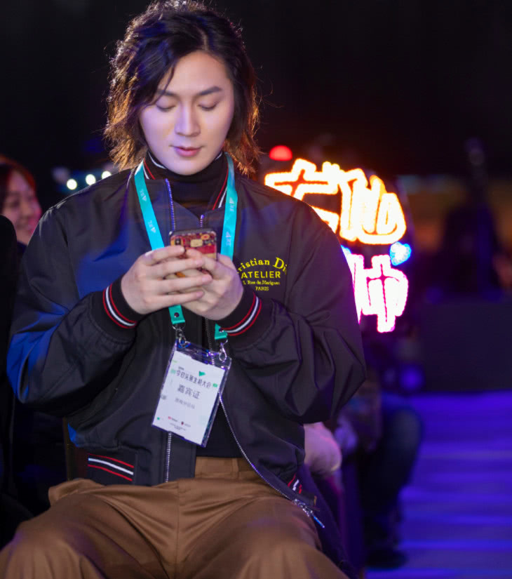 张大仙直播间被骂哭 8c1e72ecf2334080920ad2a9a4b14327.jpeg