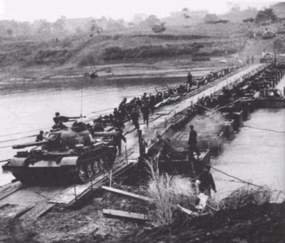 1979年对越反击战, 我军为何每到一处, 就会打一口井?