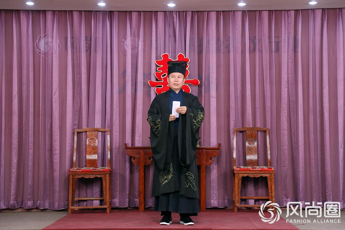 中华传统婚礼仪程在风尚圈一号厅实景呈现