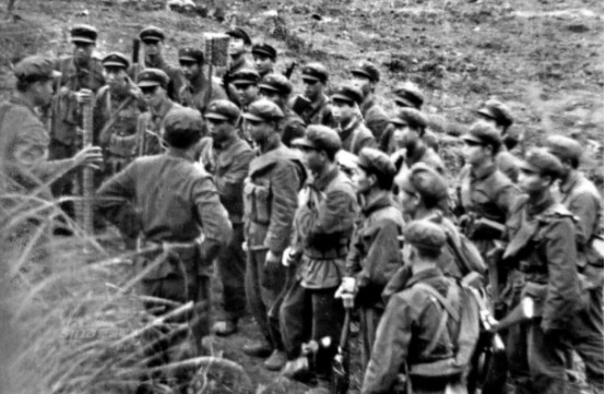 1979年对越反击战, 我军为何每到一处, 就会打一口井?