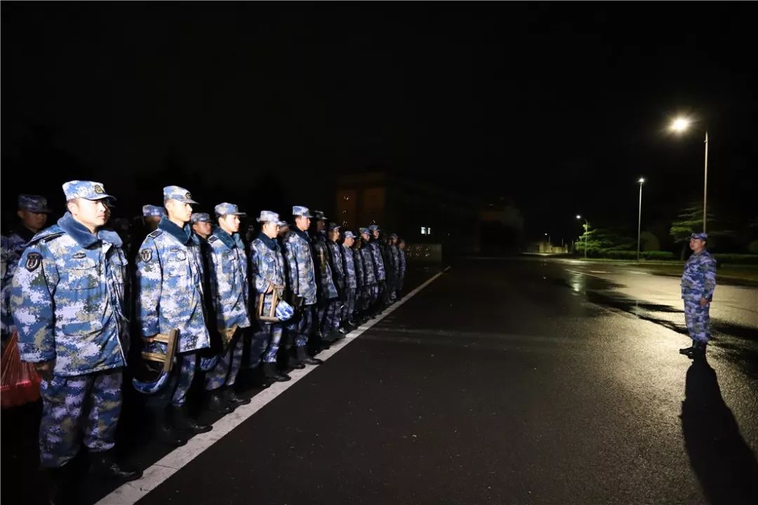 跳一跳最高纪录的视频 07cf6aea017547699adf0b0c87feefae.jpeg