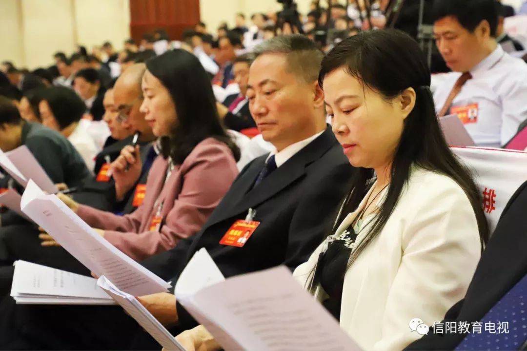 信阳2018经济总量_信阳毛尖图片(2)