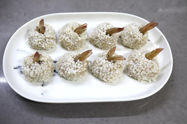 糯米丸子蒸多少分钟就可以吃 1e27704fa40b42b888f99b486b1f13b6.jpeg