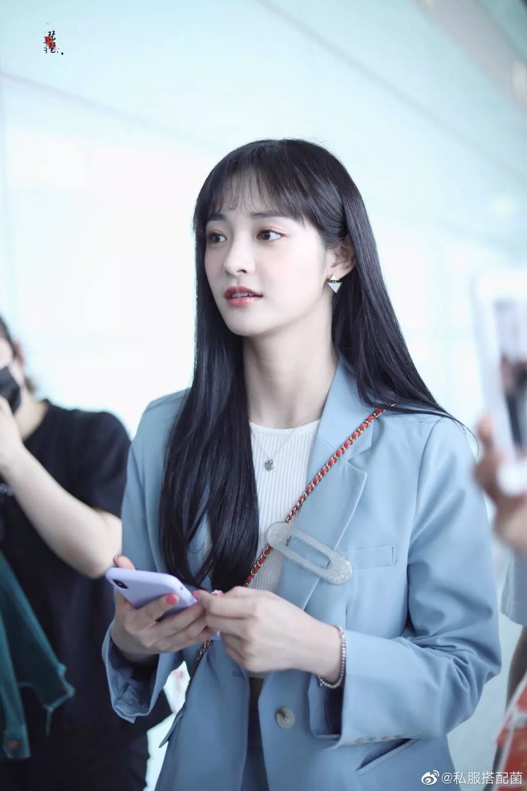 明星穿搭街拍_周迅街拍穿搭图片_街拍美女穿搭
