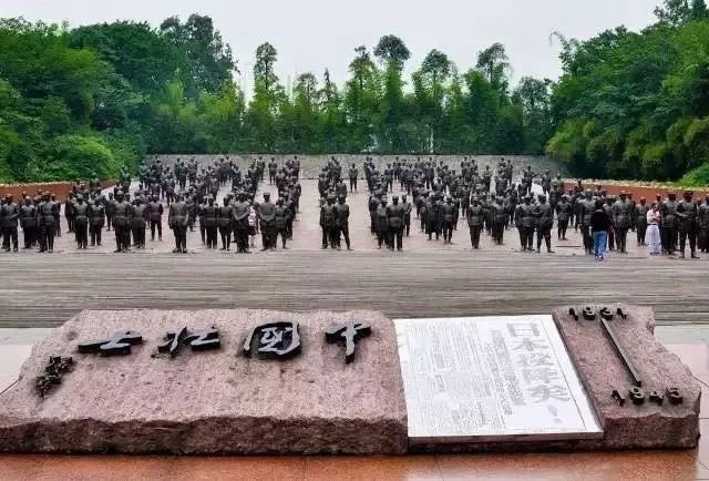 辞职市长获省里表彰！如果你知道他做的事，你一定会肃然起敬