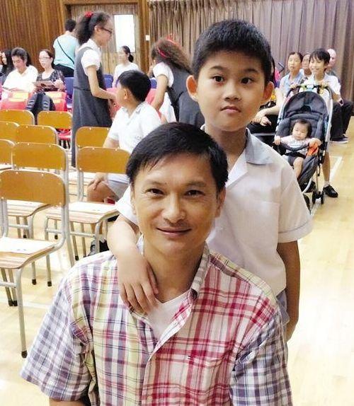 前TVB当家小生感情专一儿子患自闭症 却自曝当年喜欢过宣萱 千亿国际娱乐pt平台