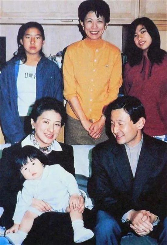 日本皇室尚有6位王妃,她最潇洒最时髦,和雅子妃交好,和纪子妃却处不来!_明仁