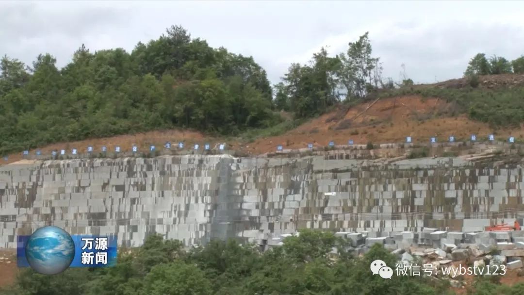 万源各乡镇人口多少_万源八台山风景区图片