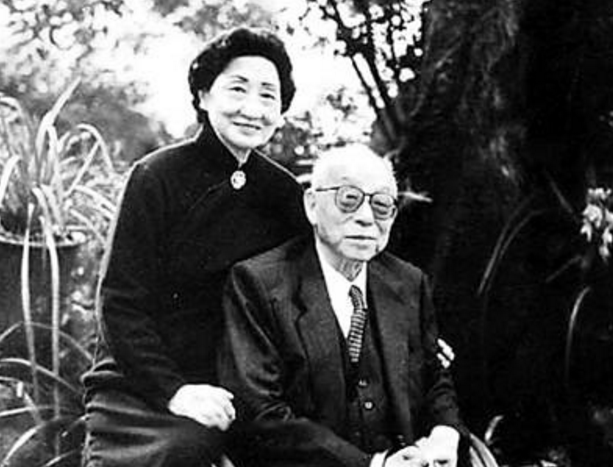 张学良与于凤至离婚并非自愿,身处牢笼又有何自由可言?都是安排 真钱电玩捕鱼