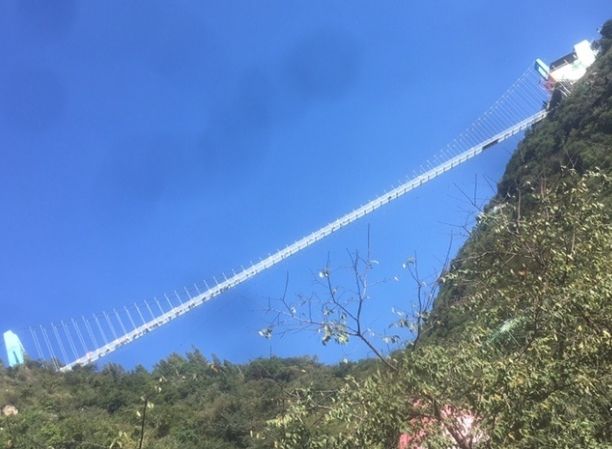 吓到腿软昆明周边这9个玻璃栈道火了你敢挑战吗
