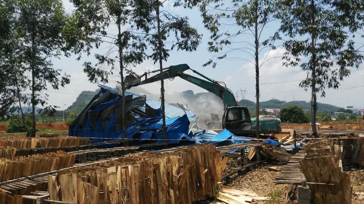 各省人均耕地_牛耕地图片