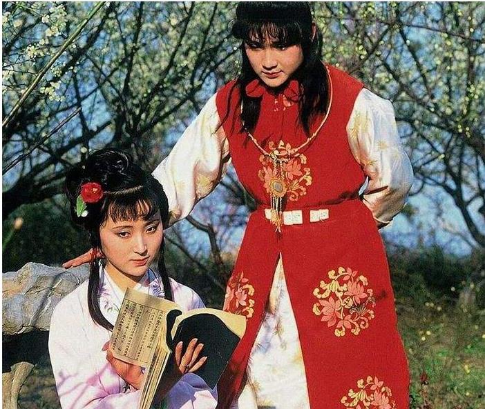 87版贾宝玉欧阳奋强发文悼念林妹妹 他今长这样