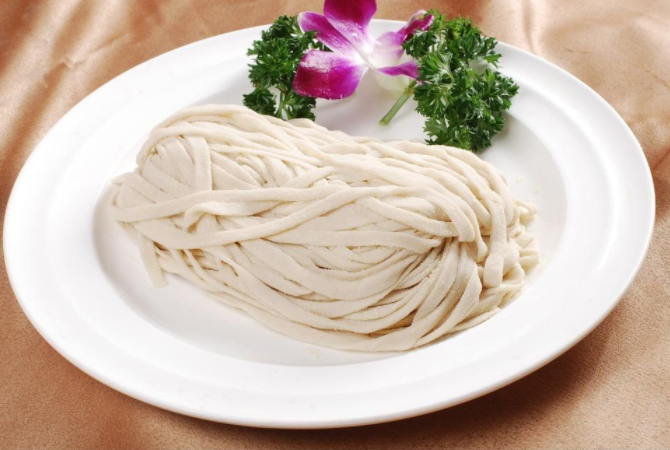 最简单的手工面条 b2a6a7ec148a4440a2cbefa1117f917a.png