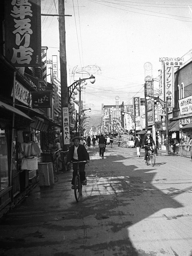 三十年代日本，侵华时期的本土生活