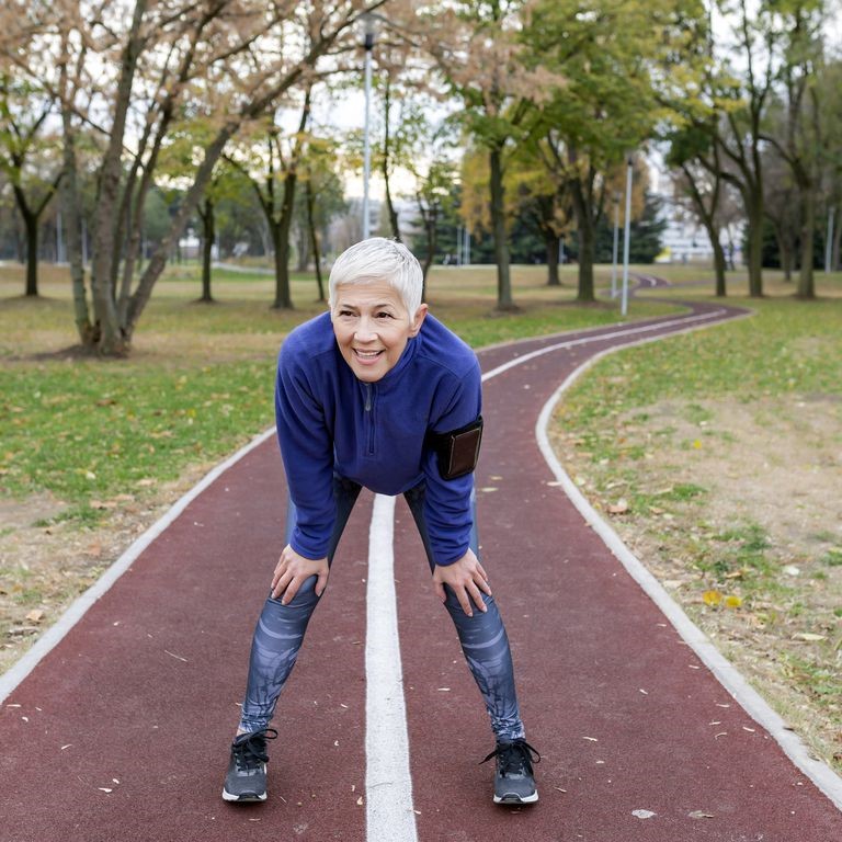 间歇短跑可减慢更年期女性肌肉退化 减缓衰老