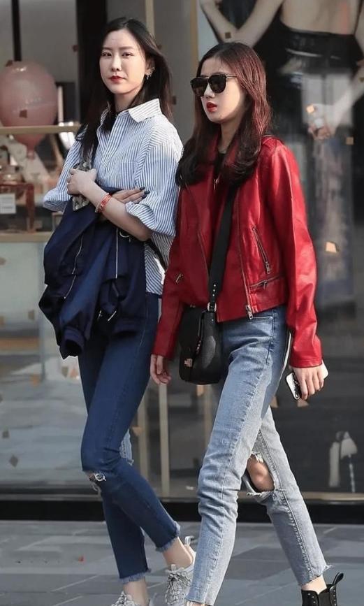 时尚小姐姐在上海街头 c116d550d56040c1b889f347d02d356b.jpeg