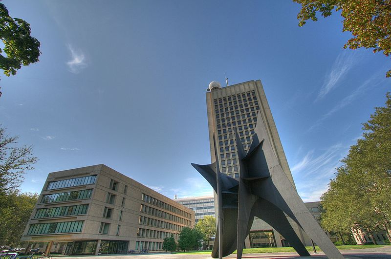全球顶尖大学排名：谁独领风骚，谁后来居上？