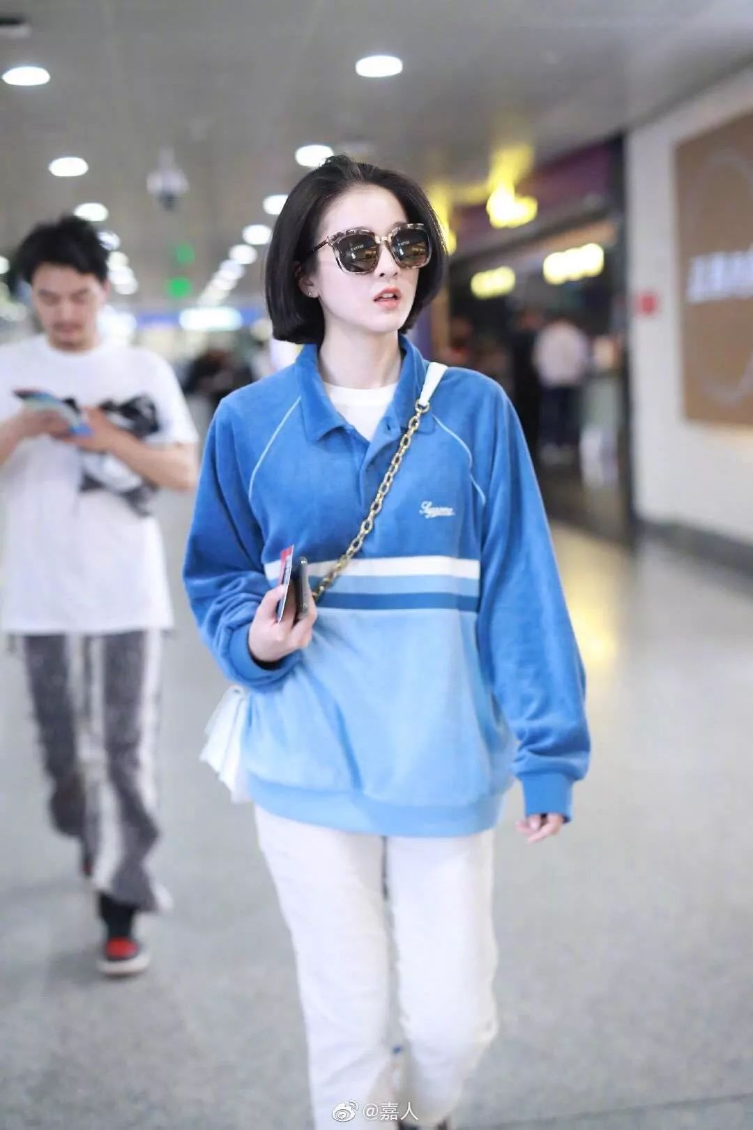 街拍美女穿搭_明星穿搭街拍_周迅街拍穿搭图片