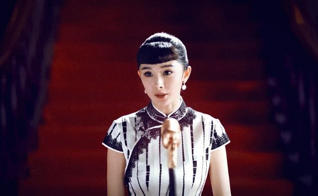 杨幂新剧开播,旗袍工装齐上阵,上演民国时装秀! 88必发网页版登录