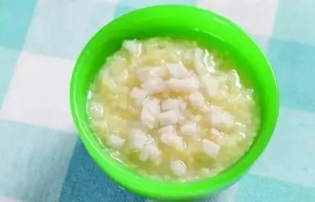                     宝宝咳嗽总不好，原来是吃了这些东西（育儿专家赠食疗秘诀）