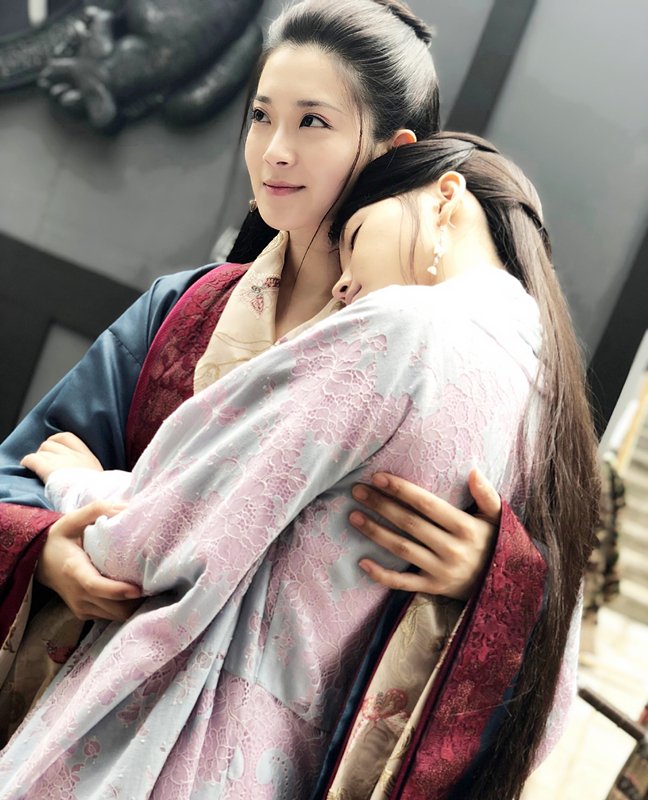 王纯《白发》今日开播 化身有情有义的双面"间谍"