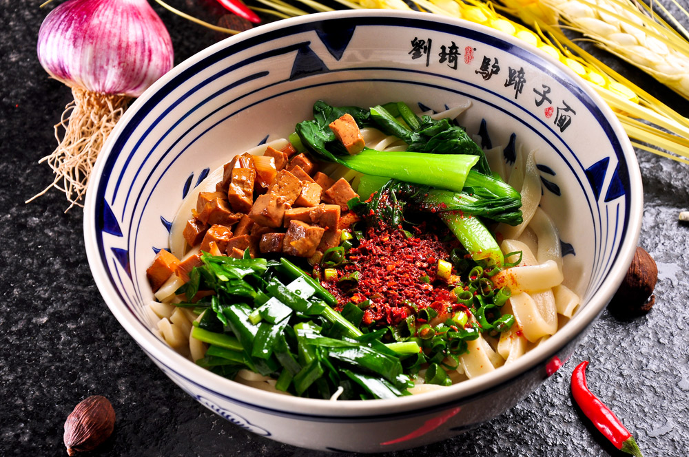 北方花样繁多的面食之一驴蹄子面