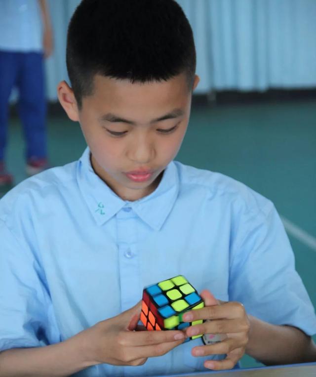 1354e17505134e4582003c6510304fea.jpeg
