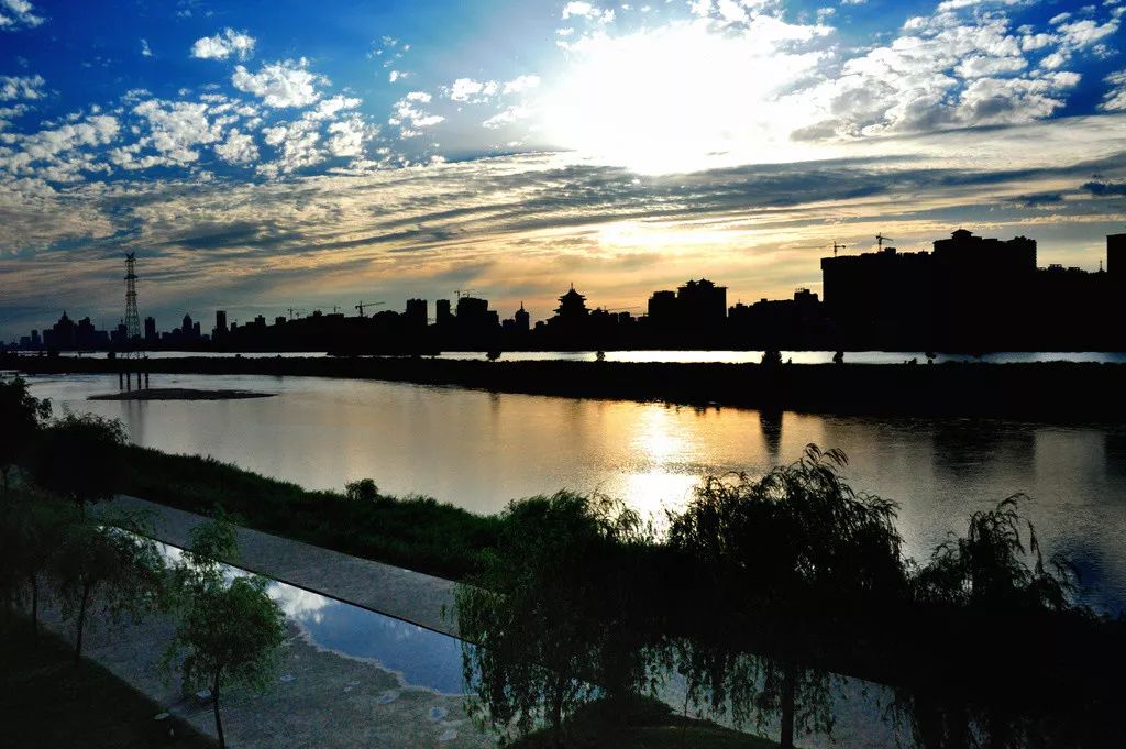 咸阳渭河,咸阳湖实景图