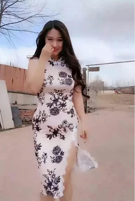 抖音微胖女神走红环肥燕瘦水木清华网友余生只粉你