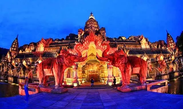 梦回古刹，与妻共游寺庙，偶遇小叔宴饮之梦的深层解析