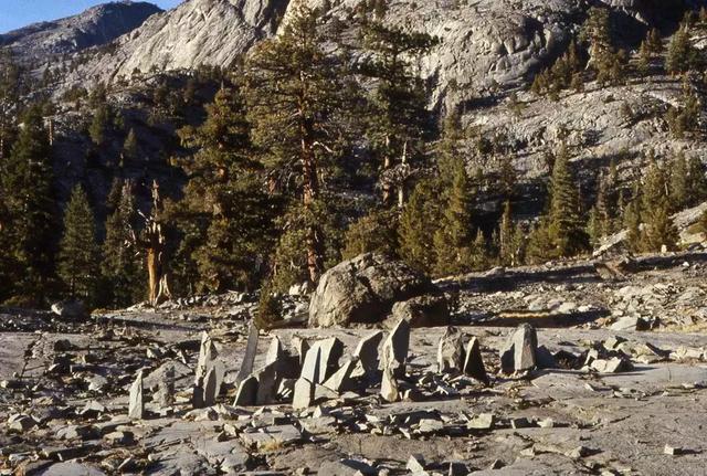 ����¡���ح����һ����ʱ�䴩��������ɳĮ