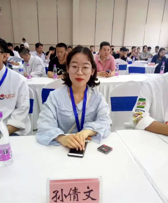 博爱妞,孙倩文,博艺面塑为博爱餐饮界赢得一枚金奖!真给咱博爱长脸!