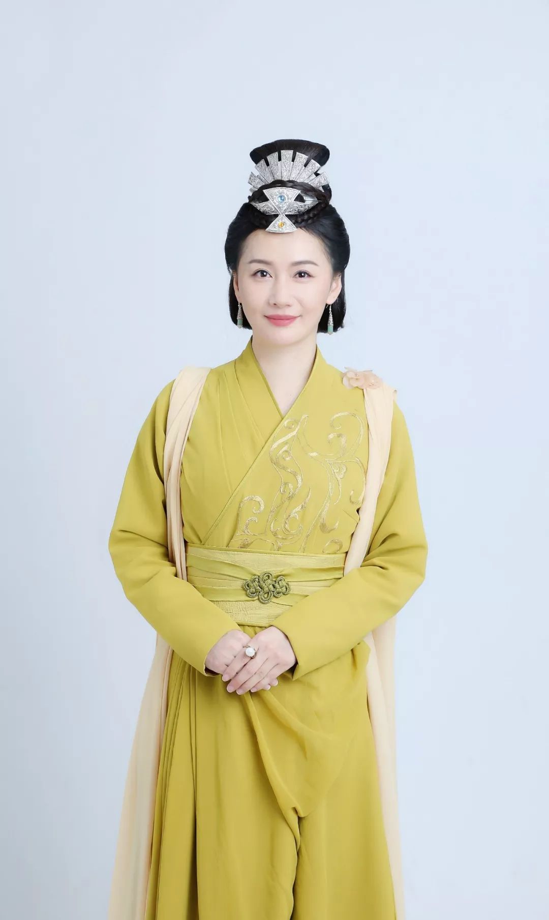 再闯武侠世界王婉娟加盟天龙八部演绎最美甘宝宝