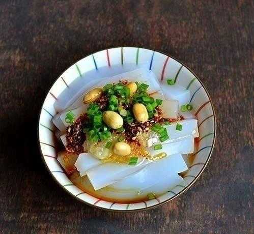 凉粉用什么锅做 d046c68abdb348a3b0e839361095e88c.jpeg